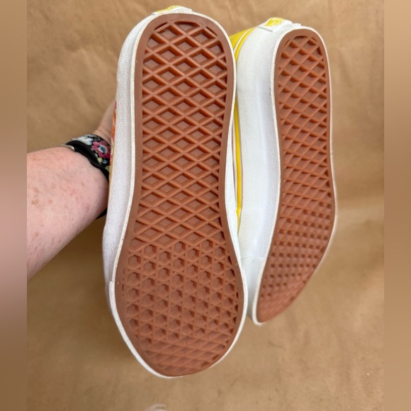 Vans Yellow Floral SK8 Hi Tapered Psychedelic in Passion Fruit. Size M5.5/W8 - Picture 7 of 9